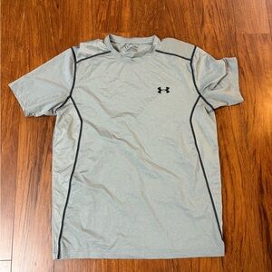 Under Armour Men's Light Gray Athletic Tee
